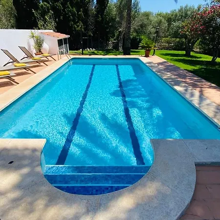 Holiday Casa La Martina Дом отдыха Сант-Луис